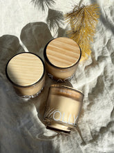 Load image into Gallery viewer, Holly 7.5oz | Holiday Candle